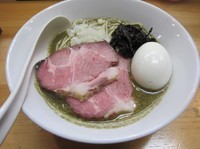 「特濃煮干ソバ　白（８００円）＋味玉＋和え玉」@煮干中華ソバ イチカワの写真