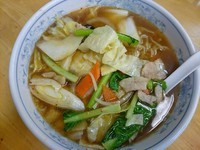 「【1月限定】生姜野菜ラーメン ￥500」@ぎょうざの満洲 蒲生駅店の写真