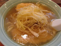 「ネギラーメン　「870円」」@榮ラーメンの写真