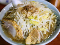 「ラーメン 麺硬め＋脂」@ラーメン富士丸 西新井大師店の写真