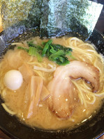 「醤油豚骨らーめん」@一合舎 前橋店の写真