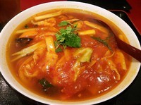 「マーボー麺（ウーロン茶つき）￥702」@紅宝石の写真