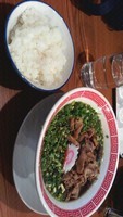 「肉そばハーフ+ライス」@肉そば むつき食堂の写真
