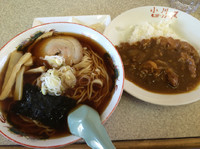 「ラーメン＋半カレー」@小川屋食堂の写真