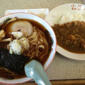 ラーメン＋半カレー