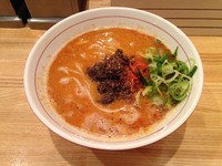 「極選坦々そば」@地球の中華そばの写真