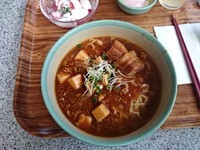 「ボイジャーセット（豚角煮とマーボー豆腐のあんかけ麺）」@China Voyagerの写真