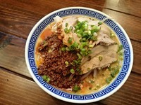 「味噌らーめん＋子豚（アブラ少なめ）」@ラーメン無限大 船橋店の写真