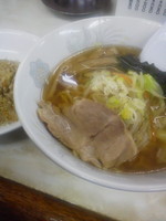 「Ａセット（醤油ラーメン＋半チャーハン）\650（ランチ価格）」@鶴の恩がえしの写真