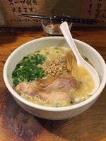 「らーめん　７００円＋Ｍｙ箸サービス大盛」@鶏の穴の写真