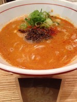 「極選坦々そば８５０円」@地球の中華そばの写真