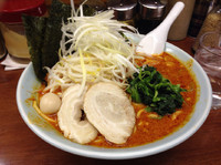 「ドラゴンラーメン【辛さ7倍】（中盛り）750円＋100円」@ラーメン三國家 関内店の写真