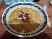 「担々麺　（８００円）」@六角亭の写真