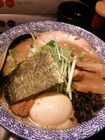 「濃厚狼煙ラーメン大盛り（塩ver)＋味玉＋ライス」@狼煙 〜NOROSHI〜の写真
