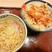 「天丼と小うどんセット(710円)」@てんや ららぽーと柏の葉東急ストア店の写真