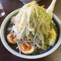 ラーメン　麺少なめ　やさい・ニンニク　味玉