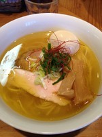 「味玉塩ラーメン」@ラーメン屋 トイ・ボックスの写真