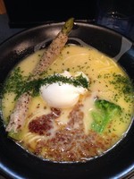 「鶏白湯そば」@麺巧 潮の写真