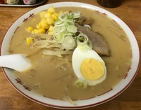 「味噌ラーメン＋コーン（￥700＋￥50）」@札幌らーめん八の写真