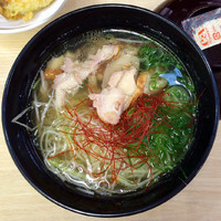 「鶏チャーシュー入り塩ラーメン280円」@スシロー 東神奈川店の写真