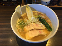 「鶏白湯ソバ 800円」@麺や 豊の写真