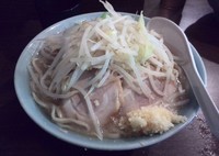 「小ラーメン（野菜少なめ・にんにく）」@ラーメン二郎 JR西口蒲田店の写真