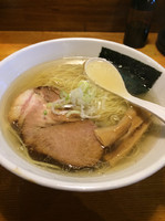 「塩らあめん」@上州地鶏ラーメン 翔鶴の写真