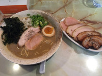 「チャーシュー特濃にぼってり麺  1050円」@improv.の写真