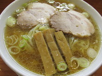 「手もみ中華そば　「650円」」@つけめん・豚そば 活龍 牛久店の写真