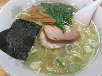 「塩ラーメン　「620円」」@中華団欒食堂 りんりんラーメンの写真