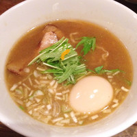 「煮干しらーめん」@新宿 モモンガの写真