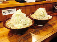 「ラーメン(大)麺800g」@ギガムジャキの写真