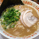 豚骨ラーメン¥680➕替え玉¥100