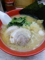 「醤油ラーメン(泥酔のため価格を失念)」@横濱家系らーめん 三國家 南本宿店の写真
