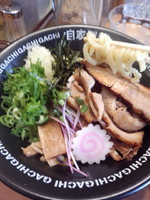 「ちゃーしゅー油そば890円」@油そば専門店 GACHIの写真