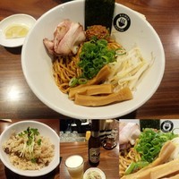 「【期間限定】燻製油まぜそば」@RAMEN GOTTSUの写真