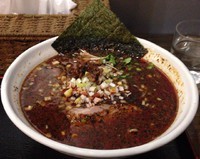 「黒胡麻唐辛子麺ソフト(780円)」@ラーメン創作麺処 めん坊の写真