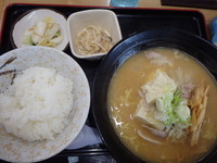 「とん汁ラーメンセット(900円)」@とん汁のたちばなの写真