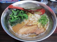 「鶏白湯らーめん（７３０円）」@二代目ラーメン処「まるは」 旬の写真