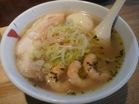 「【限定】えびとバジルの塩そば　（大盛）」@らーめん 月の兎影の写真