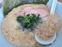 「ラーメン麺固め、脂多め「300円金曜日のみ（祝日以外）」」@ラーメンショップ 野田店の写真