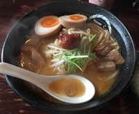 「みそ姫＋半熟味玉＋サービスライス（￥820＋￥100）」@らーめん一会の写真