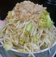 「ラーメン（野菜、脂増し）７００円＋豚３枚増し９０円」@ラーメン 富次郎の写真