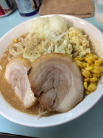 「みそら〜めん800円ニンニク少な目 玉ねぎ増し増し 魚粉少な目」@らーめん☆王子の写真