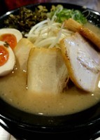 「とんこつオールスター」@麺屋 虎龍の写真