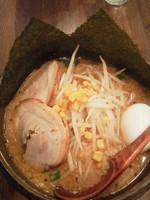 「特みそこってりらーめん\300（オープン記念価格）」@東京スタイルみそらーめん ど・みそ 西新井店の写真