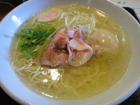 「【期間限定】比内地鶏と焼きあごの中華そば＋味玉」@麺匠えにしの写真