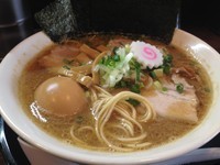 「とろりそば 800円 特製トッピング +200円」@東京煮干中華そば 三三㐂 大森の写真