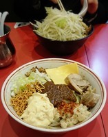 「二代目まぜそば 大盛870円」@ドン-キタモトの写真