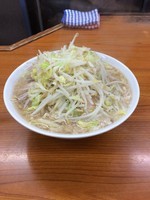 「ポン酢800円＋大盛り100円＋煮豚増し300円」@凛 蒲田店の写真